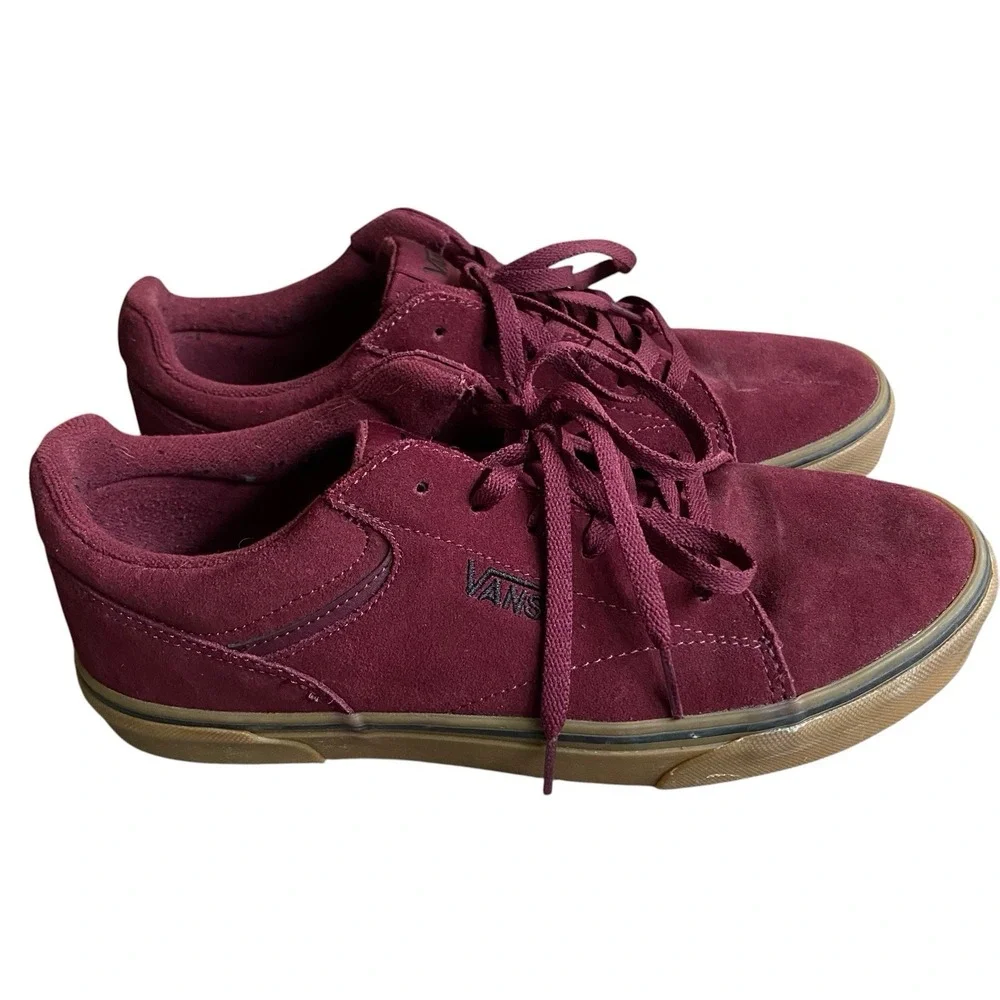 VANS Seldan Shoes Men Size 10 EU 43 Maroon Suede Low Top Skate Athletic